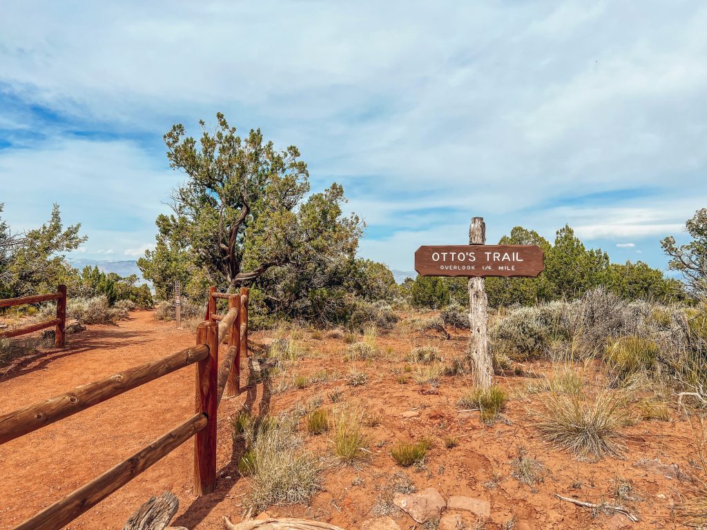 Otto's Trailhead Colorado National Monument